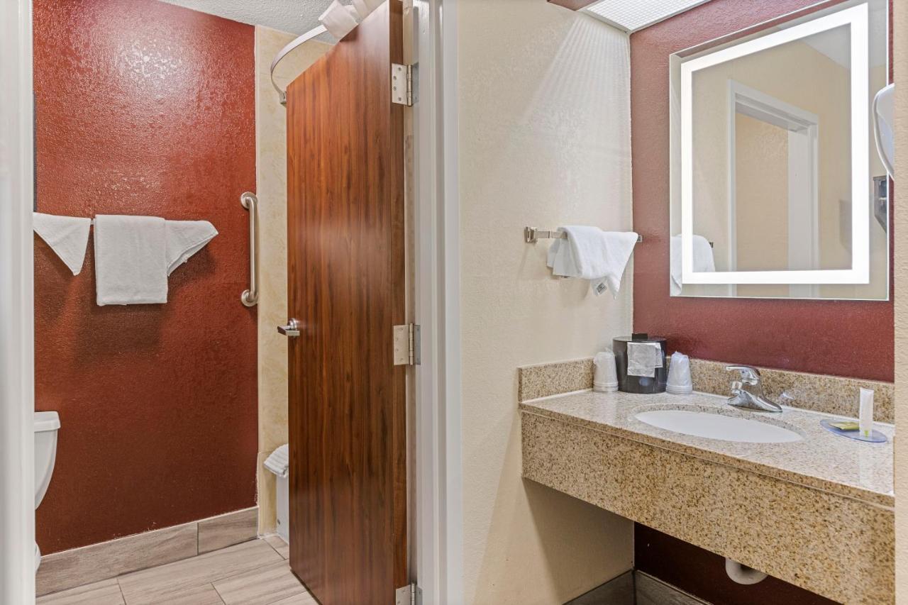Clarion Pointe Savannah Gateway I-95 Georgetown Eksteriør billede